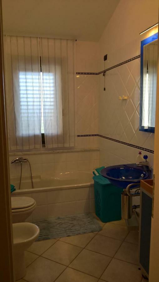 Vila La Casa Nel Borgo Chia Exteriér fotografie